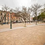 Four Horizons By Hosty Lisboa