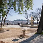 Four Horizons By Hosty Guest house Lisbon